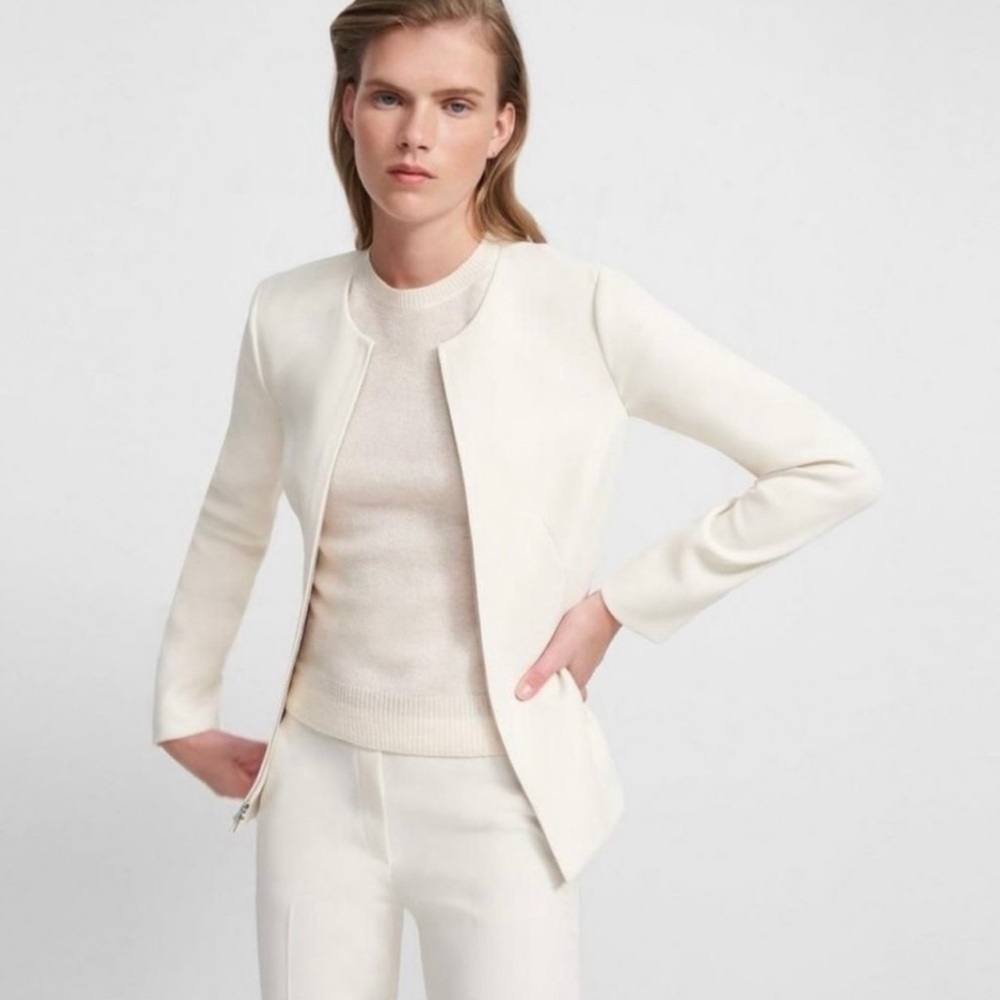 ❤️Theory NWT Elegant Cream Women's Jacket.  Size 4.  Retail $525